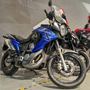 Honda Transalp 700cc